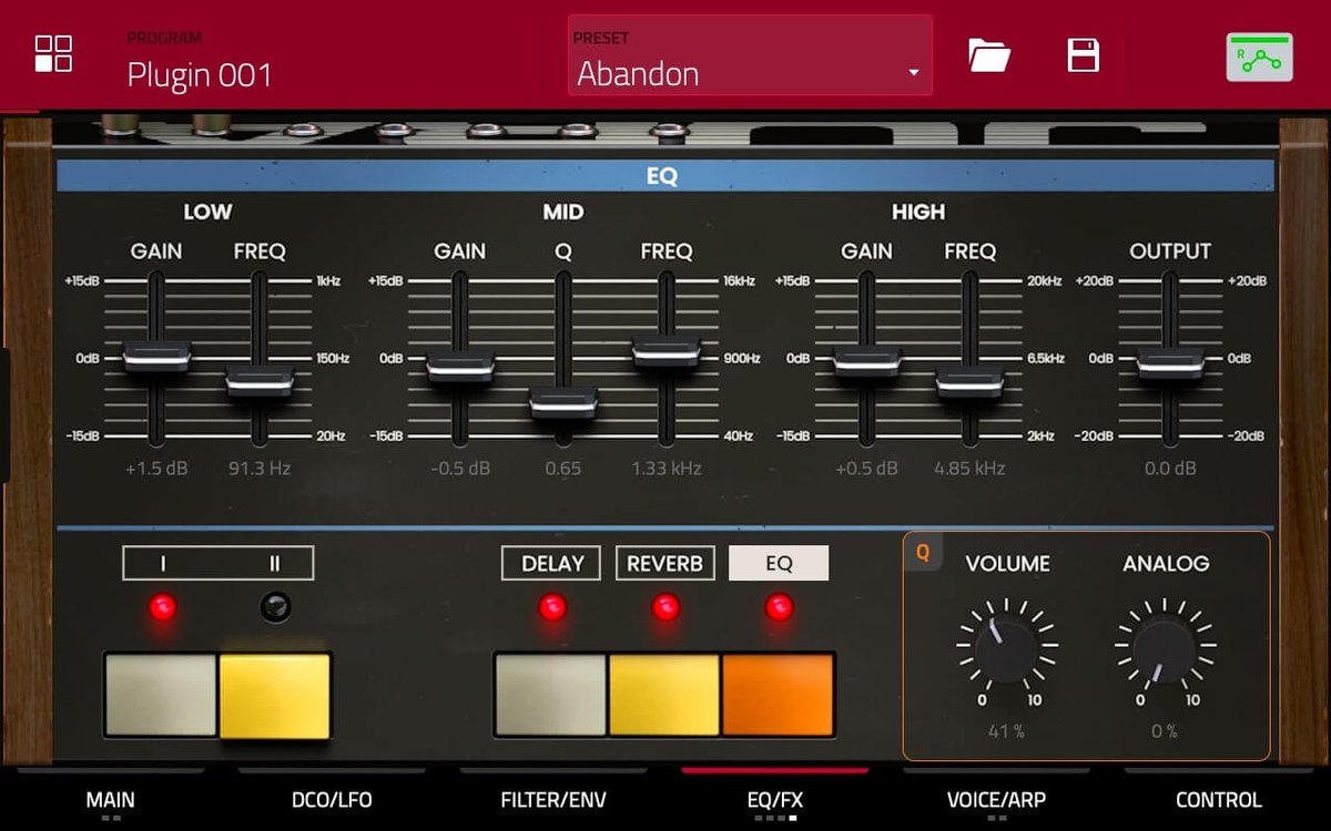 Juraのタッチ画面。EQ(Low・Mid・Highのスライダー)が表示され、下にMAIN、DCO/LFO、FILTER/ENV、EQ/FX、VOICE/ARP、CONTROLのタブが並ぶ