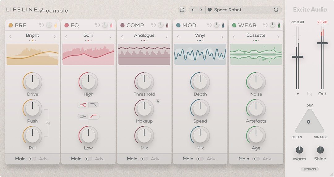 Lifeline Consoleの画面。Heat、EQ、Comp、Mod、Wearの5つの部分が並び、右にIn・Outのフェーダーがある