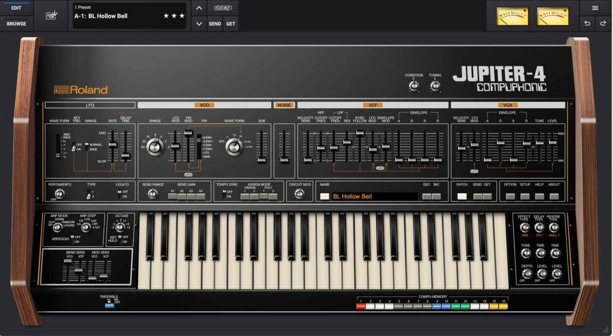 JUPITER-4の画面。LFO、VCO、VCF、VCAの操作部と鍵盤が表示され、プリセット名「BL Hollow Bell」が出ている