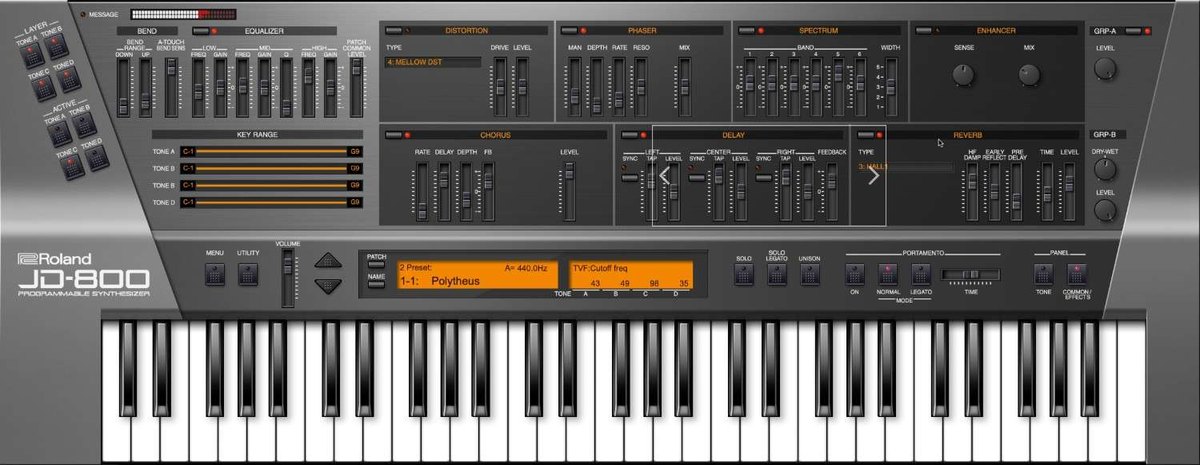 JD-800のエフェクト部。DISTORTION、PHASER、SPECTRUM、ENHANCER、CHORUS、DELAY、REVERBの設定が並ぶ