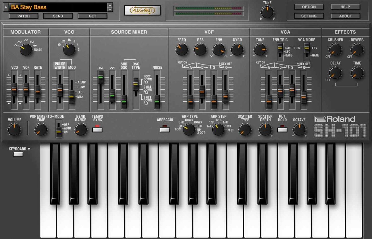 SH-101の画面（灰色のパネル）。上にVCO、Source Mixer、VCF、VCA、Effects、下に鍵盤が並ぶ