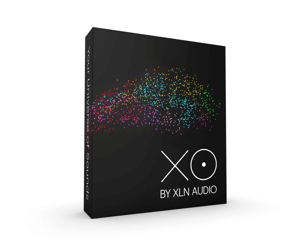 XOの製品パッケージの画像。「Your Universe of Sounds」の文字と、色とりどりの点が描かれた黒い箱